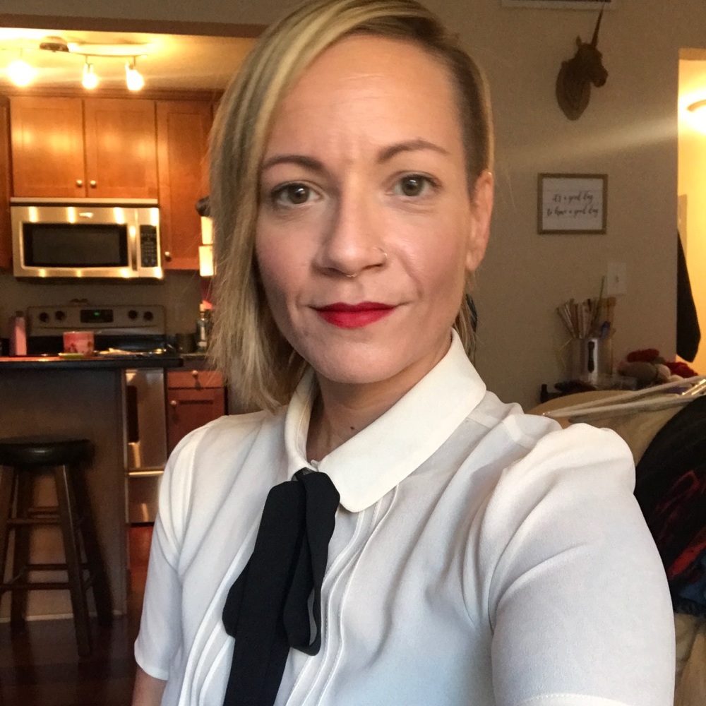 Meet your Posher, Ellen